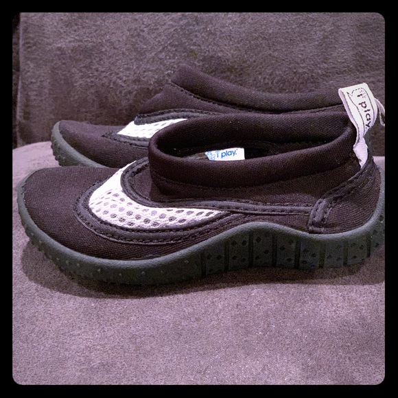 Other - NWOT Boys water shoes 💦
